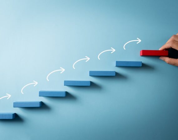 Realizacja zadania krok po kroku - zasada małych kroków.